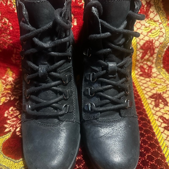 Sorel Joan up town wedge black leather size 7.5 - Picture 9 of 10
